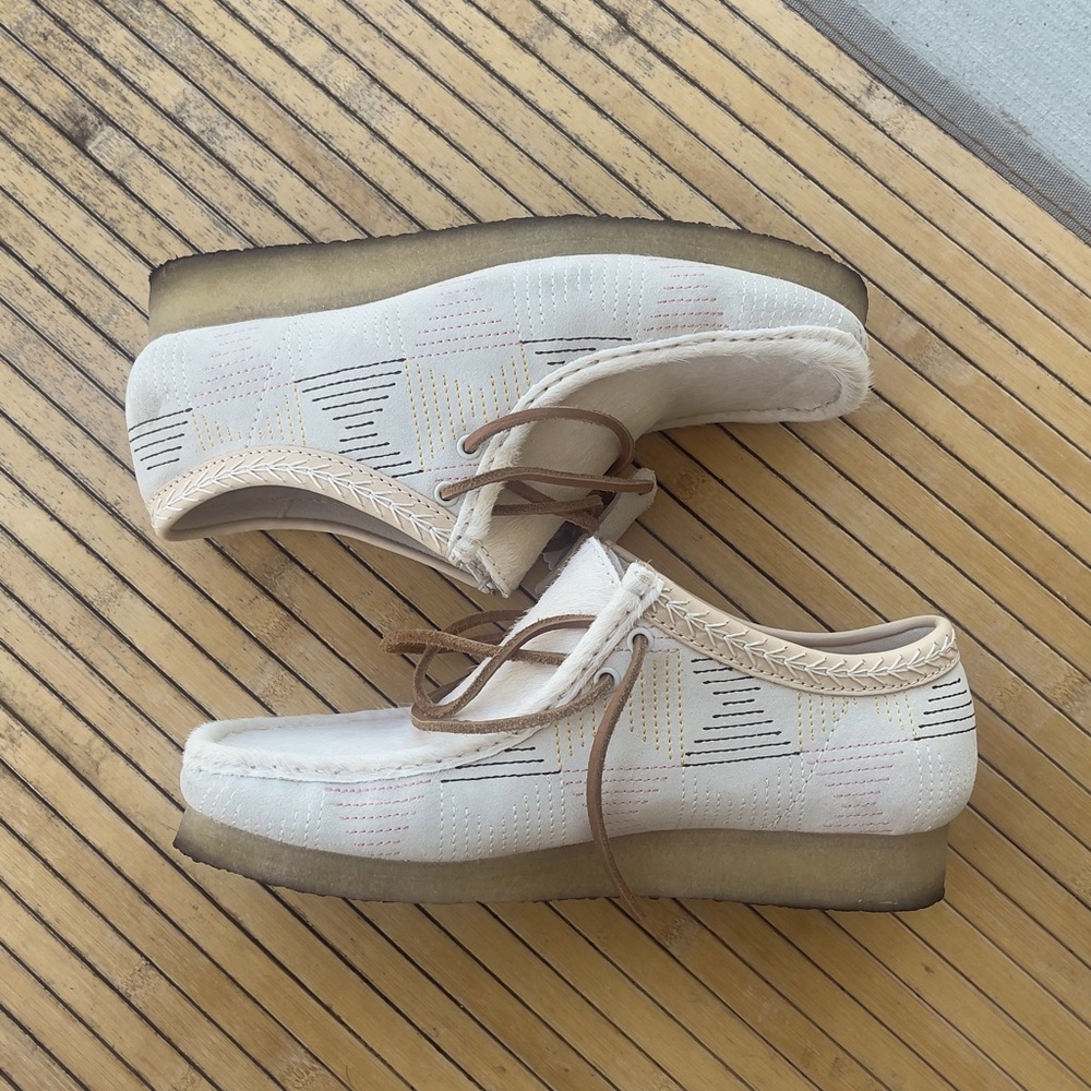 Clarks Wallabee “Off White Hairy”